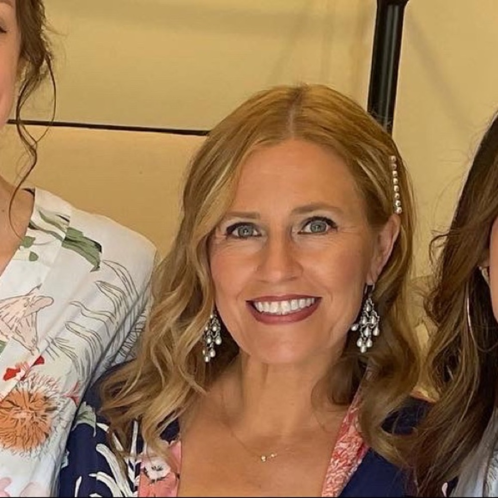 Meet your Posher, Sara